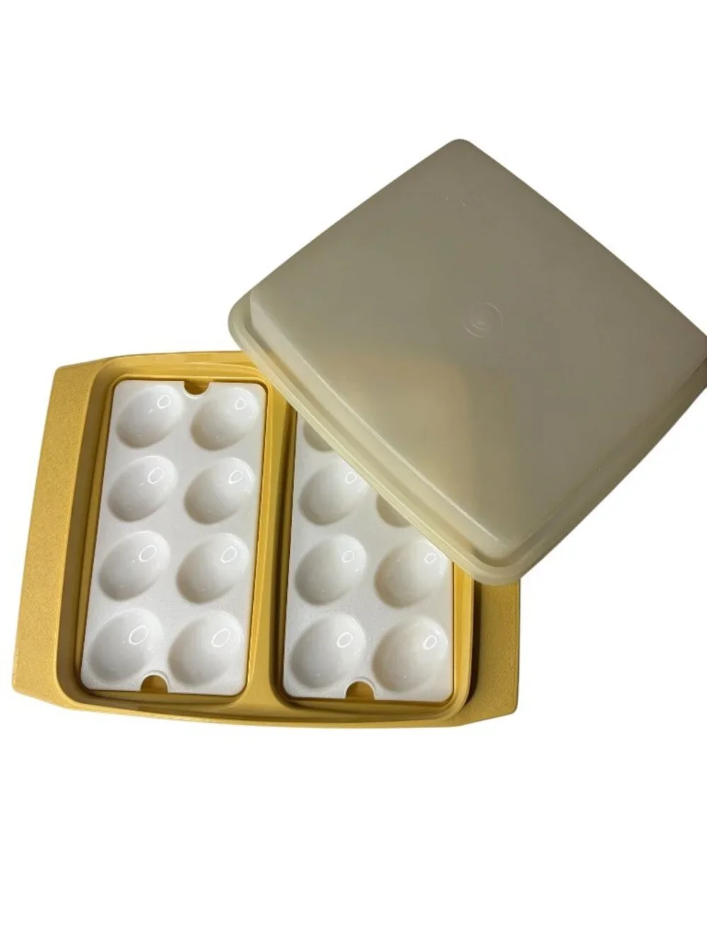 VTG Tupperware Deviled Egg Keeper Serving Tray Harvest Gold Container 723-2